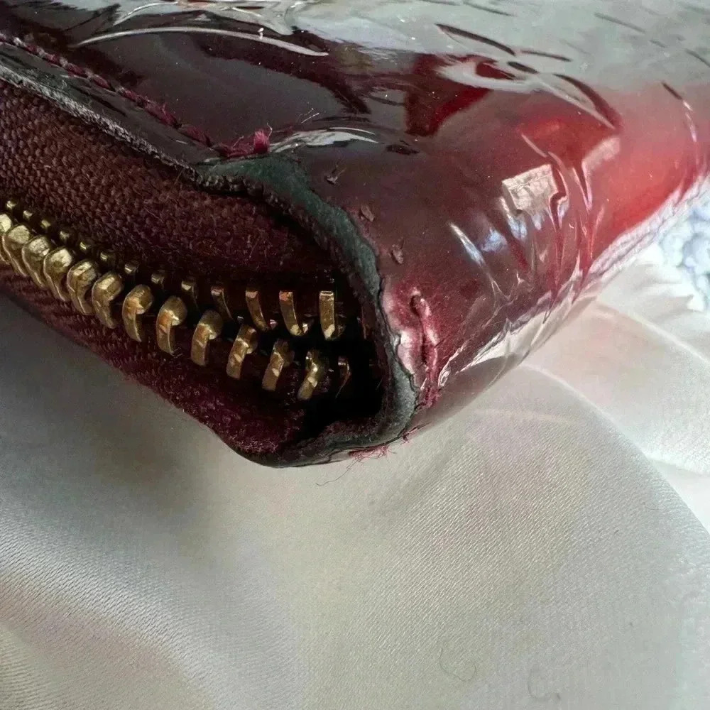 LOUIS VUITTON Long Wallet Zippy Monogram Vernis Bordeaux Date Code SP2120 - Picture 11 of 16